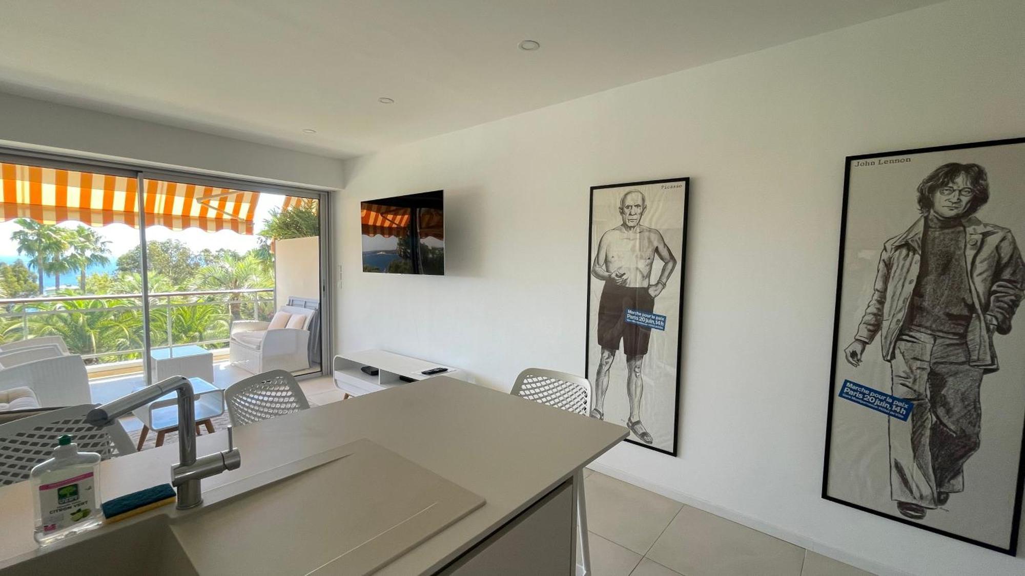 Appartement 2 Chambres Vue Mer Panoramique, Proche Croisette Cannes Vallauris Exteriör bild