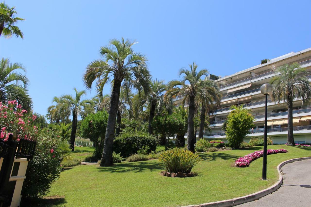 Appartement 2 Chambres Vue Mer Panoramique, Proche Croisette Cannes Vallauris Exteriör bild